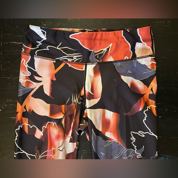 Joylab - Full Length Leggings - Floral Print - Size S - Picture 4 of 8